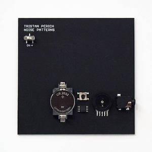 画像1: Tristan Perich "Noise Patterns" [Soundbox]