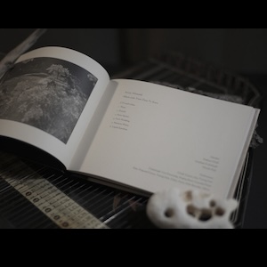 画像3: Minazuki - 水鳴月 "From Dust to Stars - 塵から星へ" [Photobook + CD]